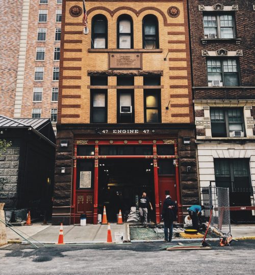 red-and-brown-concrete-building-1755698